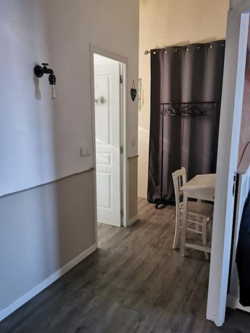 Entre Ventoux Et Luberon, Appartement Dans Maison. Malemort-du-Comtat 외부 사진