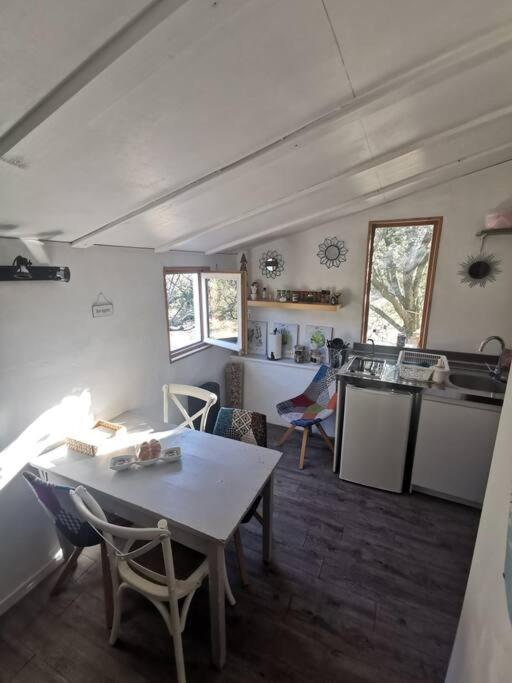 Entre Ventoux Et Luberon, Appartement Dans Maison. Malemort-du-Comtat 외부 사진